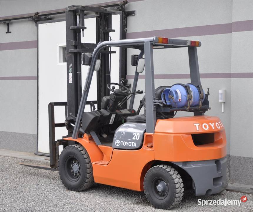 Wózek widłowy Toyota 7FG20 2T Manual Pompowane Sandomierz