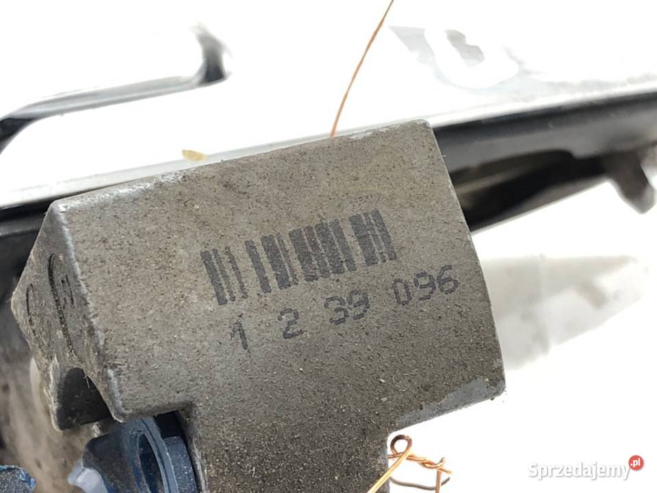 KLAMKA ZEWNĘTRZNA PRAWY PRZÓD HONDA CRV III