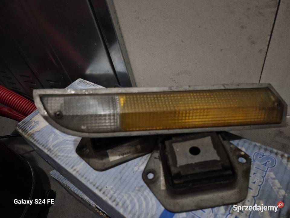 Peugeot 504 prawy kierunkowskaz 1978 podlaskie Białystok