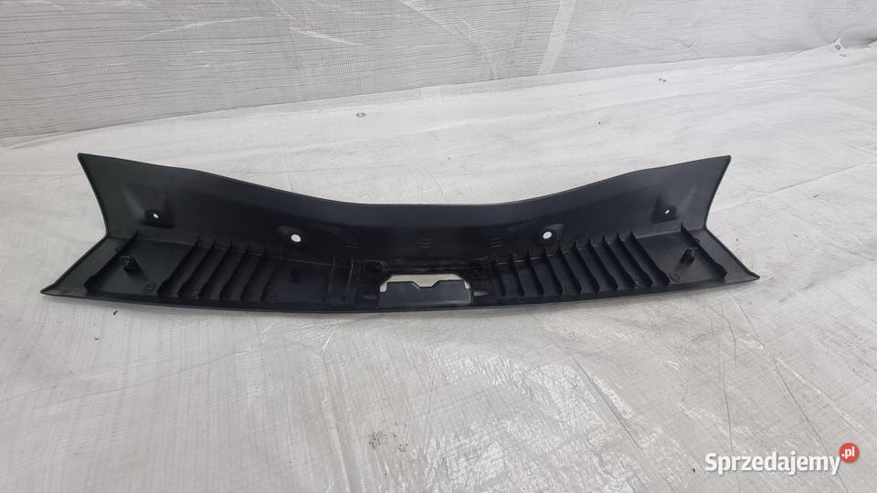 Osłona pasa tył zamka klapy tył FORD C MK2 sprzedam