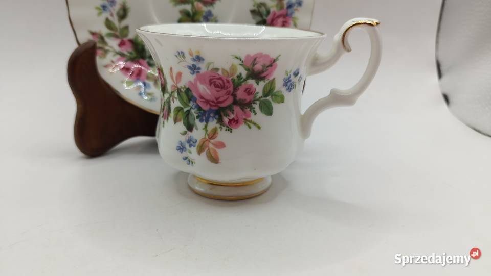 Filiżanka ze spodkiem porcelana kostna biała w Zamość