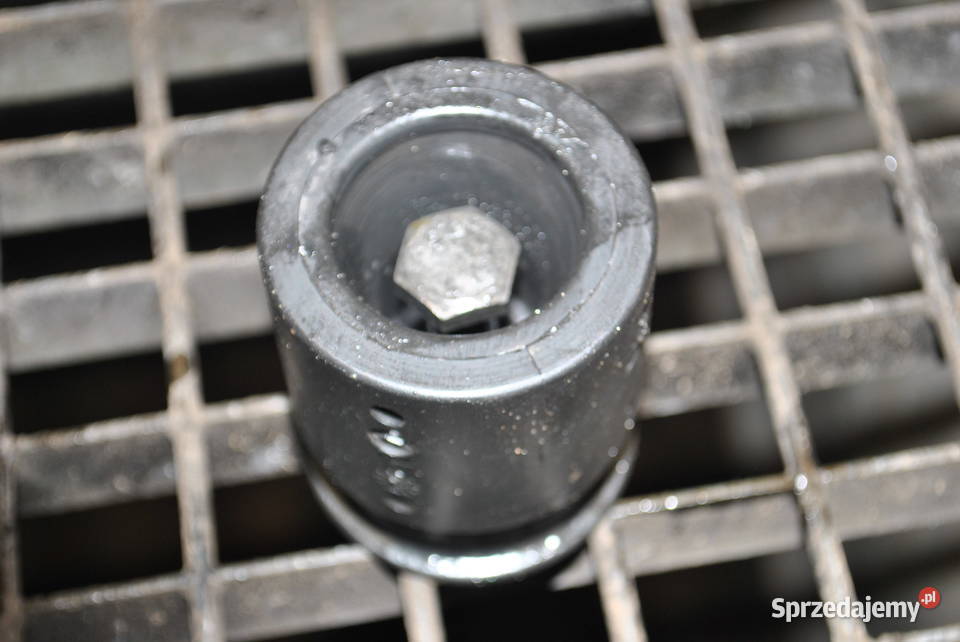 Tłumik drgań układu wydechowego BMW F20 F30 F31