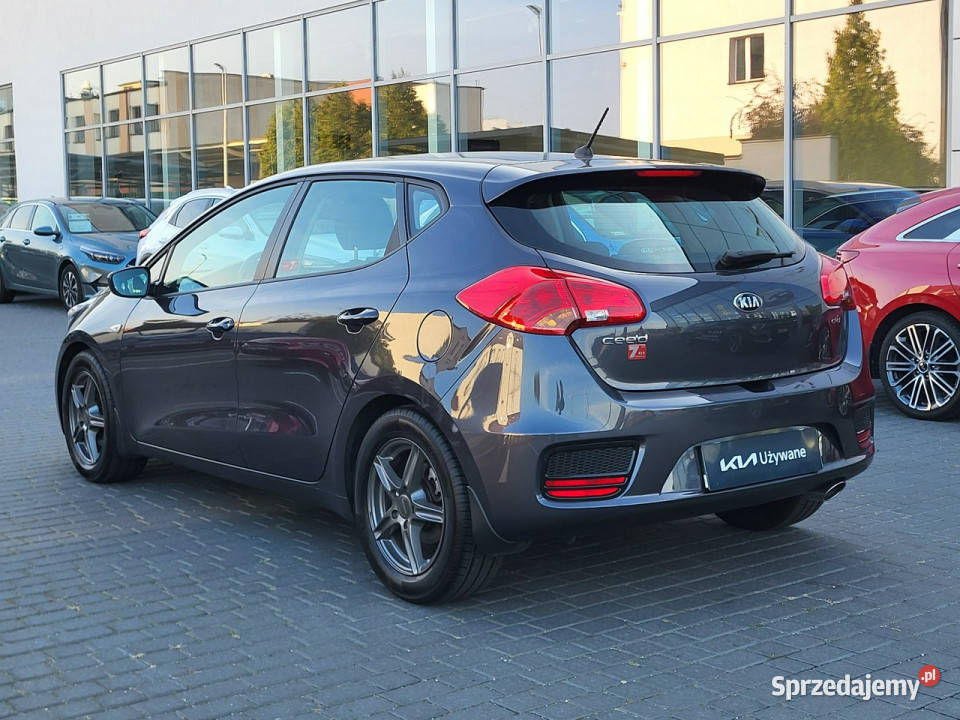 Kia Ceed 78 przebiegu bezwypadkowy stan II 2012 kujawsko-pomorskie Toruń