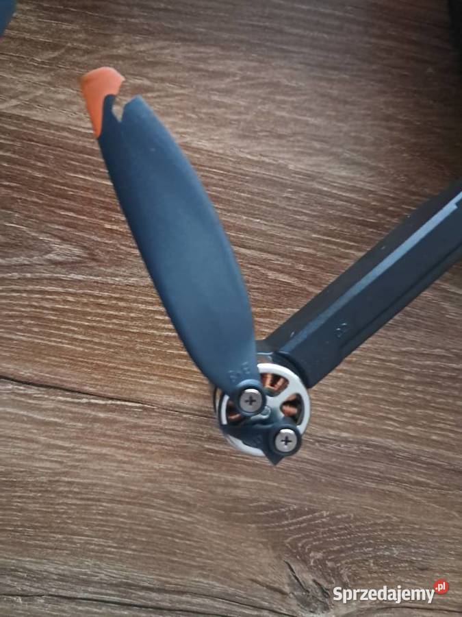 dron użyty raz i niestety śmigła się popsuły świętokrzyskie Sandomierz