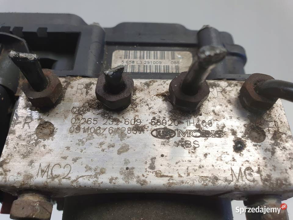 Kia Ceed 14 16v POMPA ABS hamulcowa 589201H400 osobowe Rudka