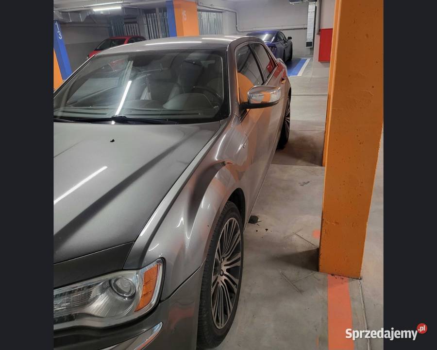 Lancia Thema PLATINIUM chrysler 300c mercedes Sandomierz