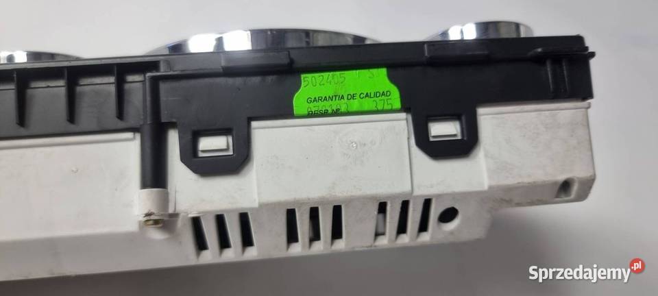 LICZNIK ZEGAR VOLKSWAGEN TOUAREG 7L6920880C Części samochodowe Lipno