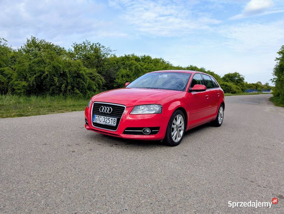 Audi A3 8P LIFT 16 TDI 2 komplety opon Zadbany 1598cm3