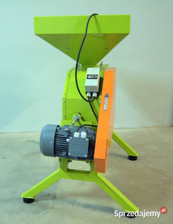 Zgniatacz walcowy do ziarna AJAX Z010 3 kW