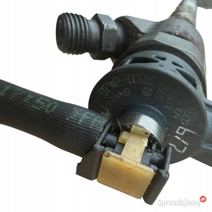 Wtryskiwacze 338002A610 0445110589 HYUNDAI I40 Barłogi