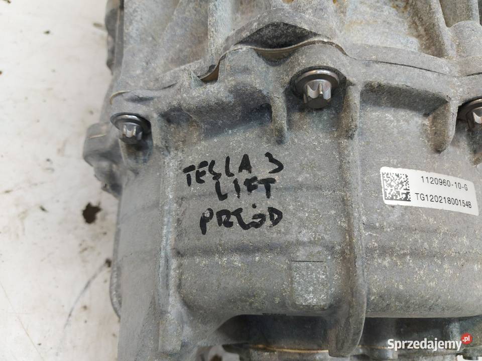 Tesla Model 3 III silnik elektryczny napęd przód