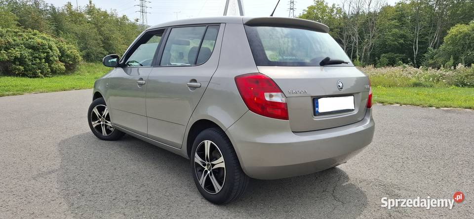 Skoda Fabia 2013r 14 MPI GAZ 5 drzwi Zadbana Fabia