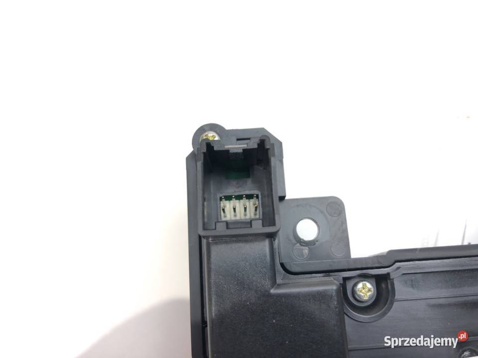 PANEL RADIA OPEL INSIGNIA A 13273256 Kombi 0817