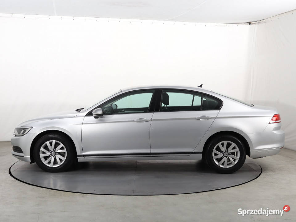 VW Passat 14 TSI tempomat