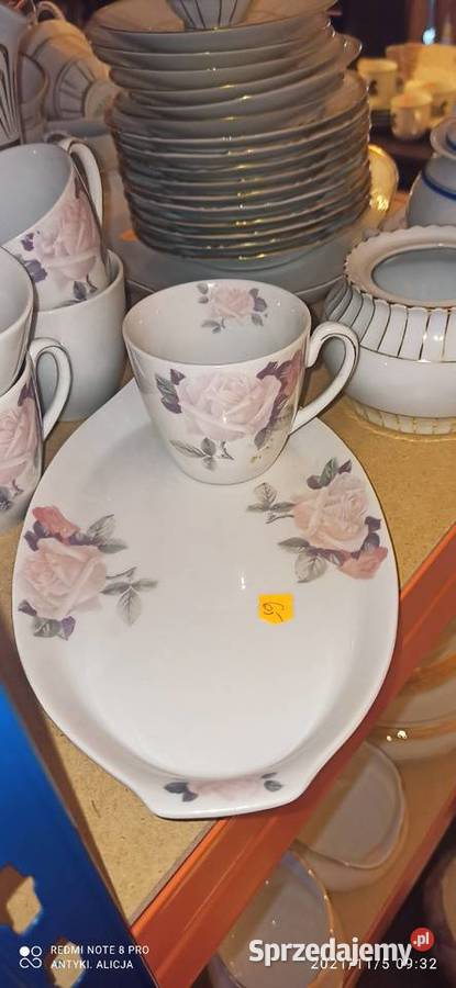 Patera na nodze KPMG Syg z lat 19041927
Subtelna