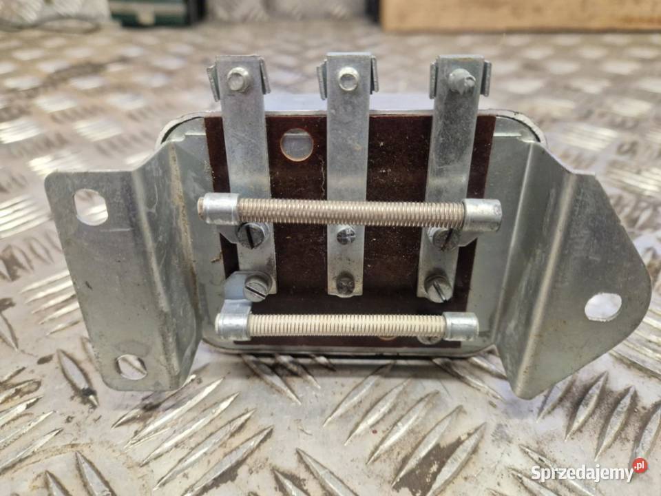 Regulator napięcia nowy Elmot A1 R615K 12V 25A sprzedam