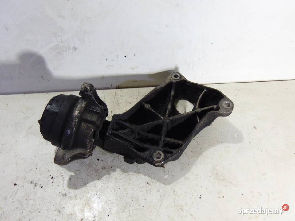 ŁAPA PODUSZKA SILNIKA LEWA BMW F10 20 D 6781241 sprzedam
