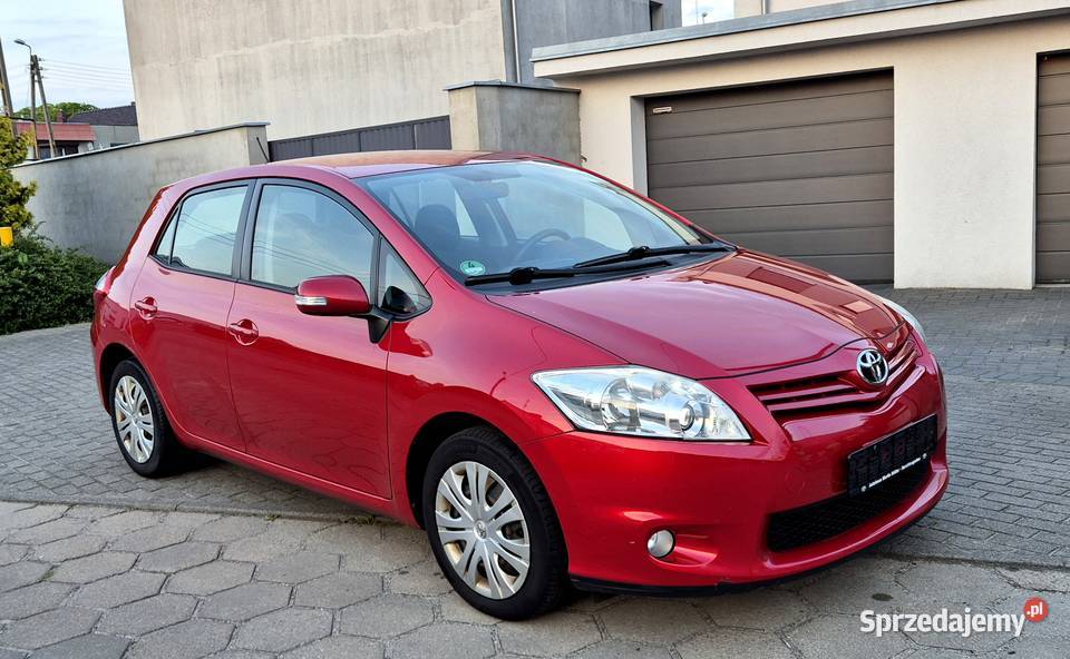 Toyota Auris 16 Benzyna Leszno