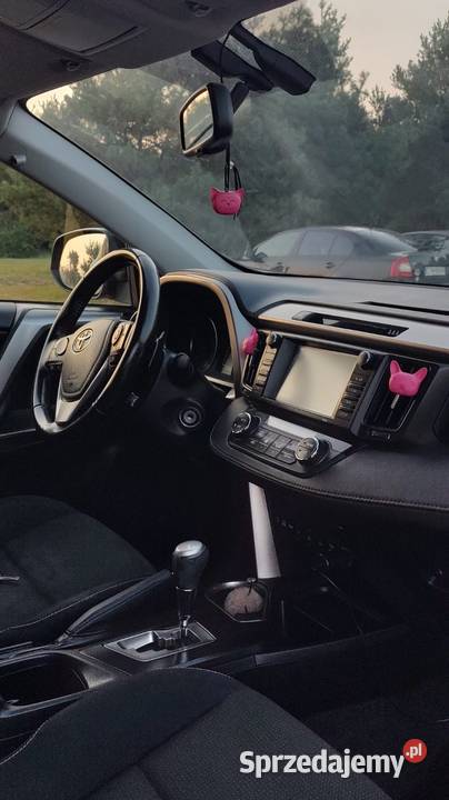Toyota RAV4 2016r 4x4 20 Benzyna Osiek nad Wisłą sprzedam