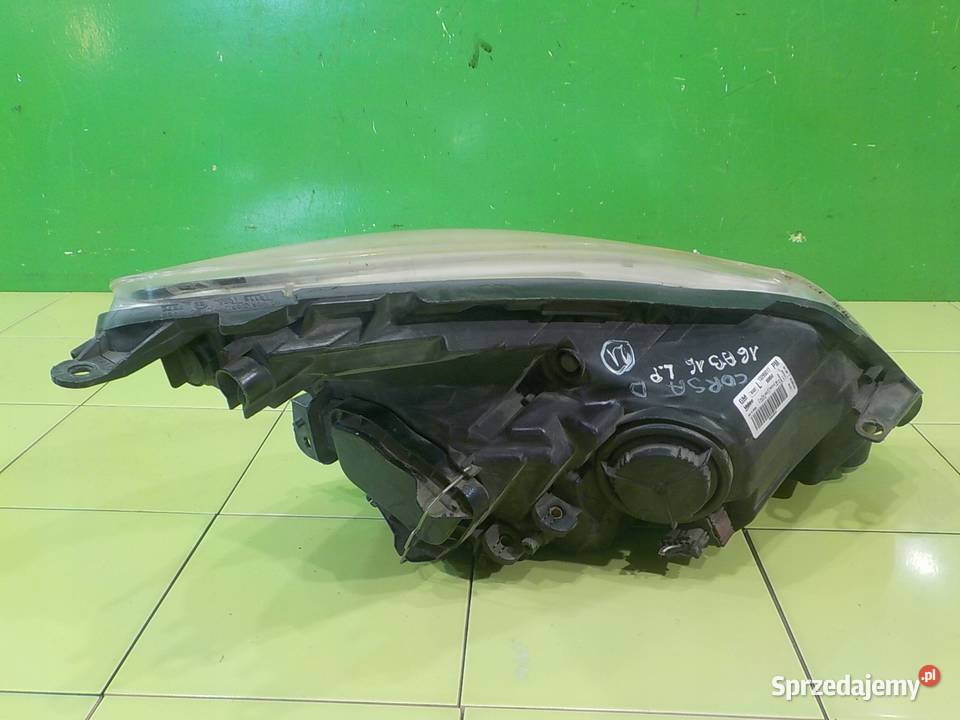 OPEL CORSA D LIFT 12 B 11r HB 5D lampa lewa Suków