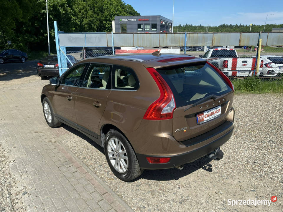 Volvo XC 60 24d5 automat AWD wersja full serwis lakier metallic Gdańsk