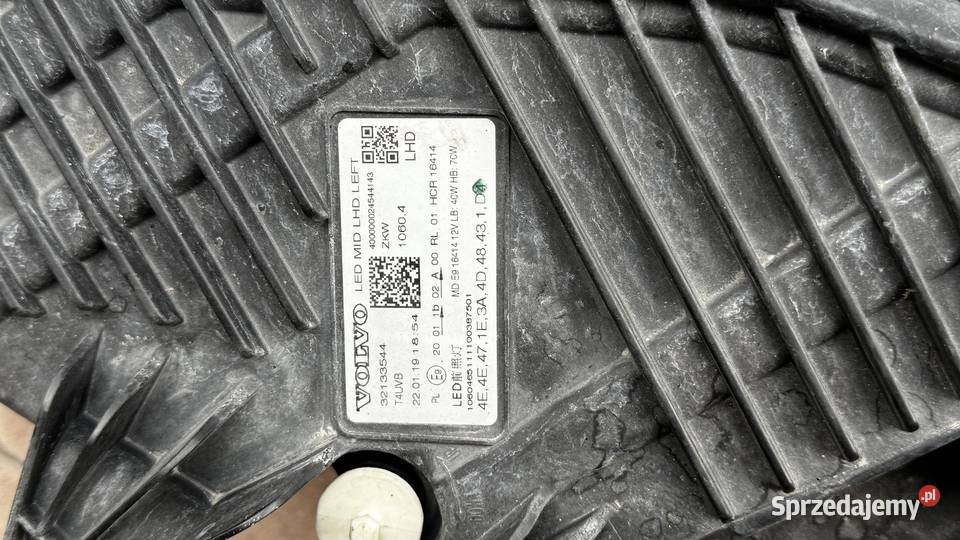 Lampa Volvo XC60 Futory