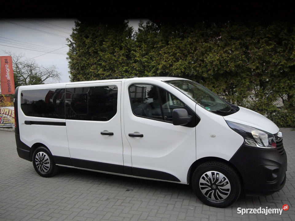 Opel Vivaro Długi 9osob Stan b 100bezwypadkowy Częstochowa