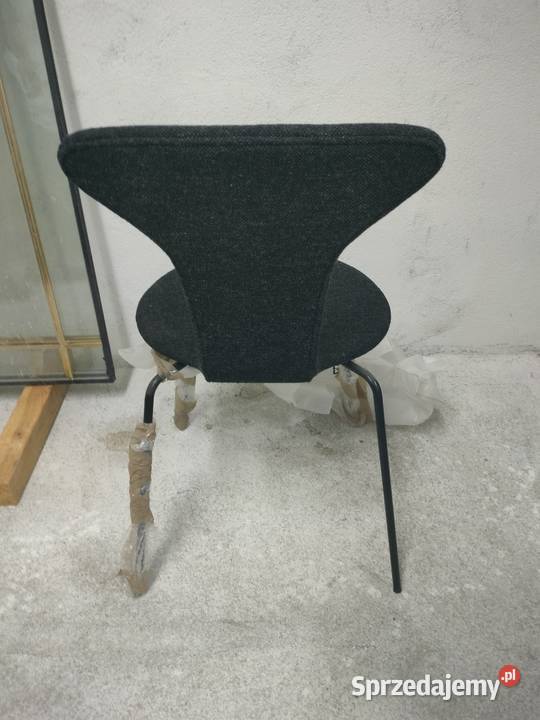 Krzesło tapicerowane HAY, czarne