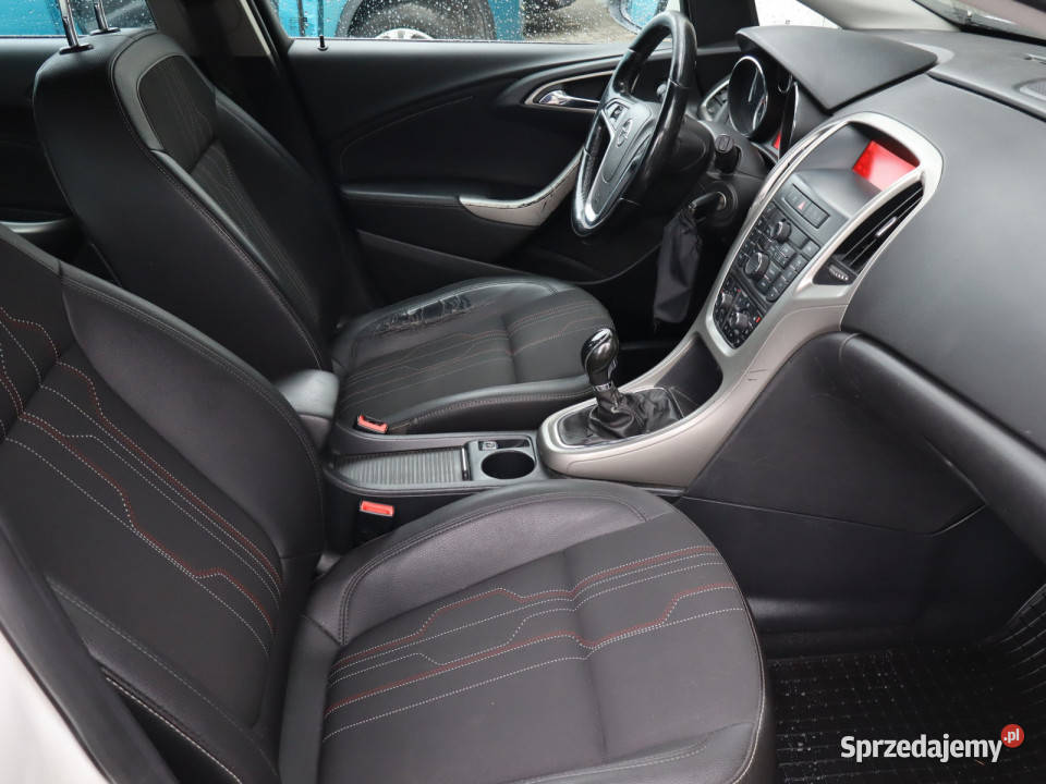 Opel Astra 17 CDTI Rok produkcji 2012 Opel Katowice