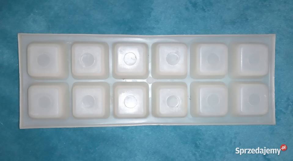 Sprzedam pojemnik na kostki lodu na 12 małopolskie Bukowno sprzedam