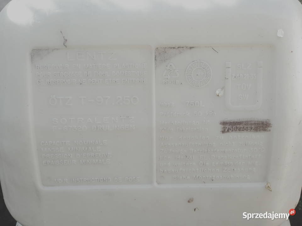 Zbiorniki 750 l sprzedam