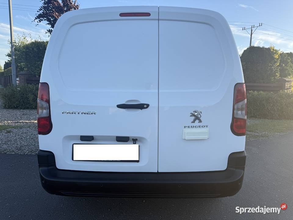 Peugeot Partner LONG wersja PREMIUM salon FV23 197000km