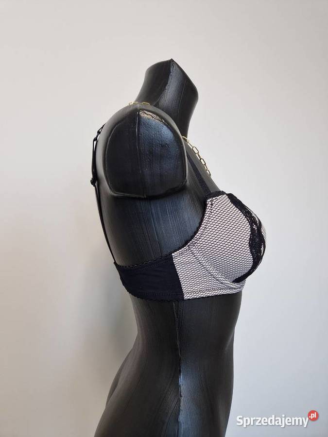 Biustonosz marki CA Nowogard