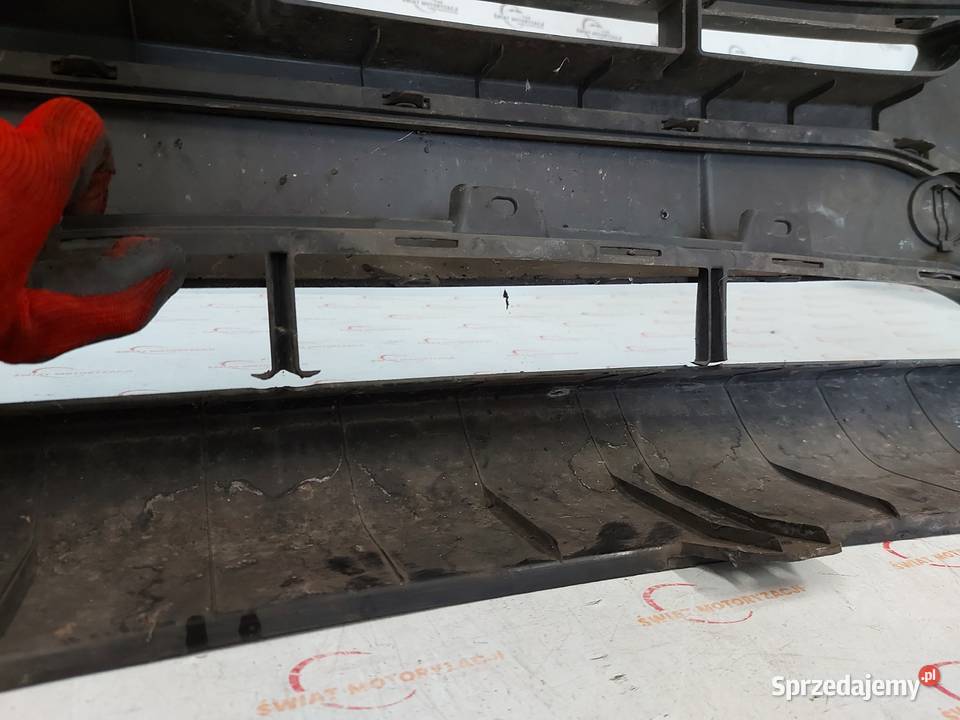 KIA SPORTAGE III 12r zderzak przód 865113U000 Kielce