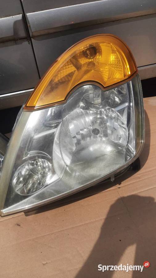 lampa lewa przednia Renault Modus 8200540238 Dębno