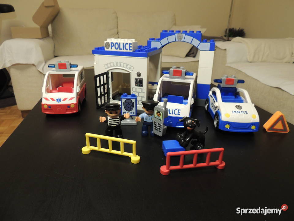 Okazja LEGO DUPLO więzienie policja i karetka 2 lata+ warmińsko-mazurskie sprzedam