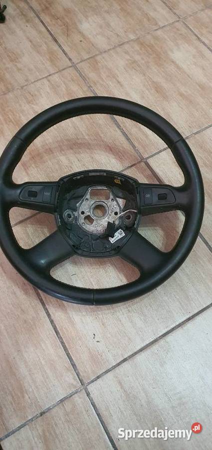 Audi A6 C6 kierownica Skóra czarna stan Zduńska Wola
