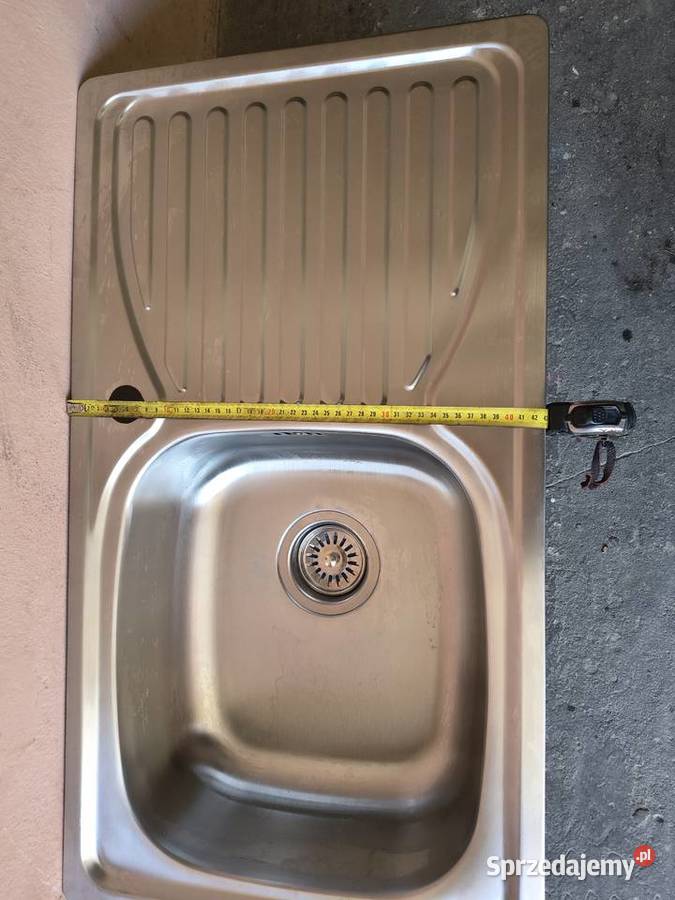 Zlewozmywak kuchenny że stali nierdzewnej