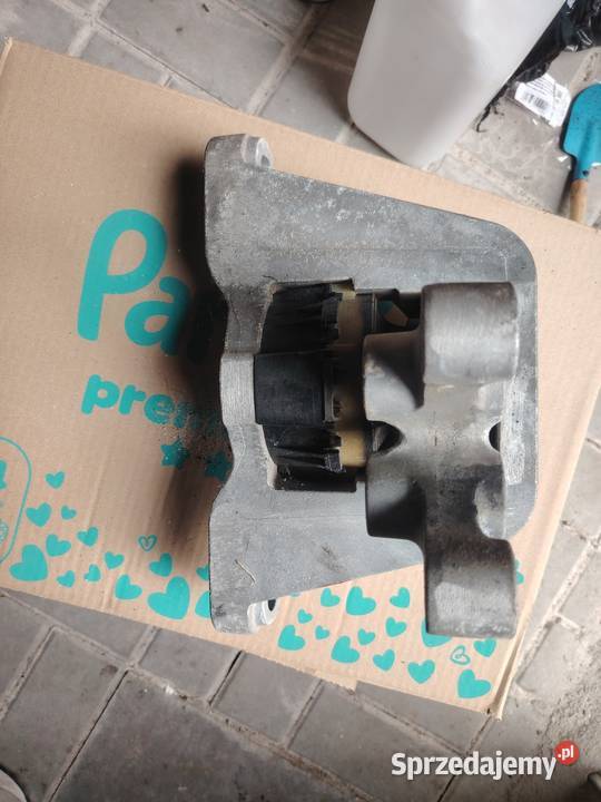 Poduszka silnika 68224746ad Chrysler Pacifica Rok produkcji 2017 Książenice