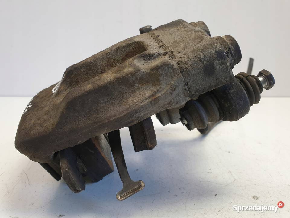 Mercedes C207 30 CDI ZACISK HAMULCOWY Prawy Części samochodowe