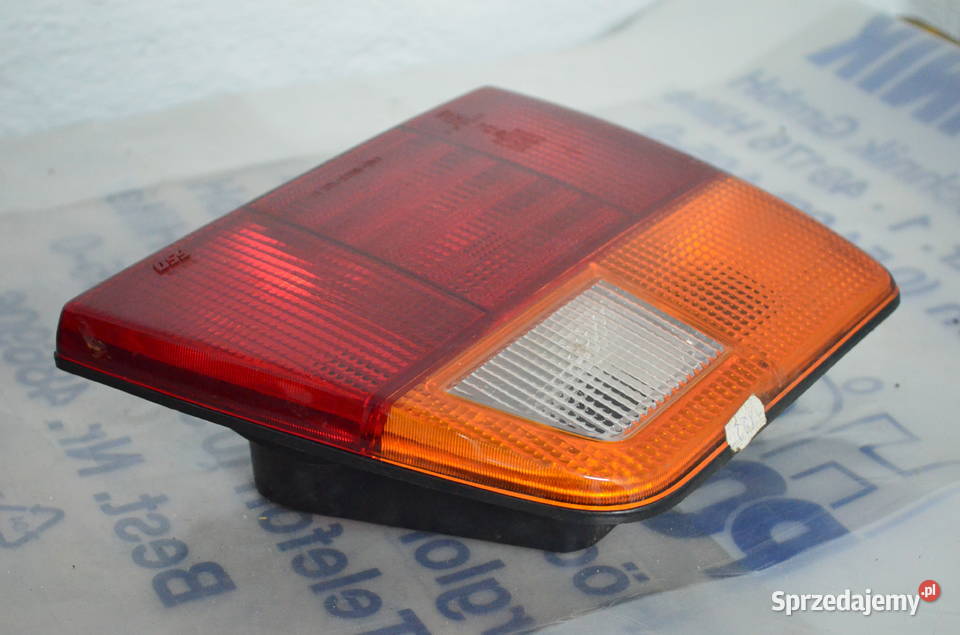 Lampa tylna lewa FSO Polonez CARO nowa Strzegom