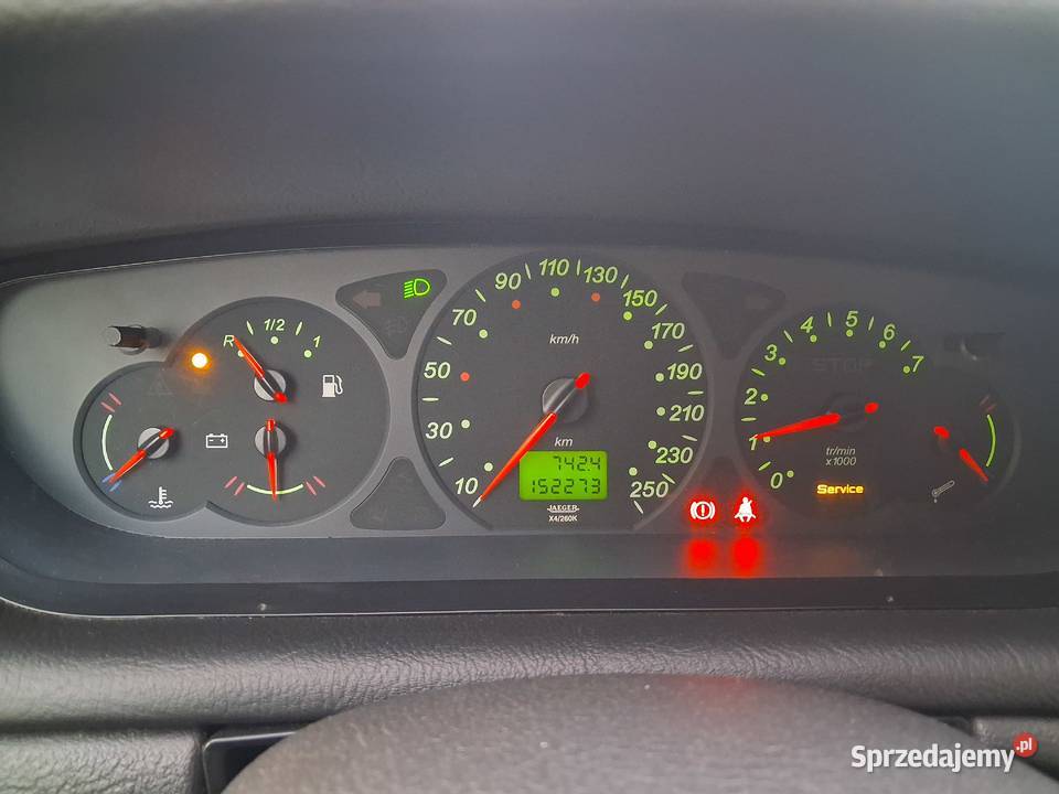 Citroen C5 18 benzyna NISKI PRZEBIEG Rok produkcji 2003 Warszawa