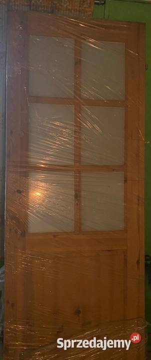 Nowe drzwi drewniane z szybami sprzedam