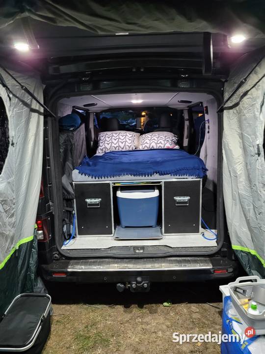 Sprzedam Opel Vivaro wyjmowana zabudowa Kampery Wrocław sprzedam