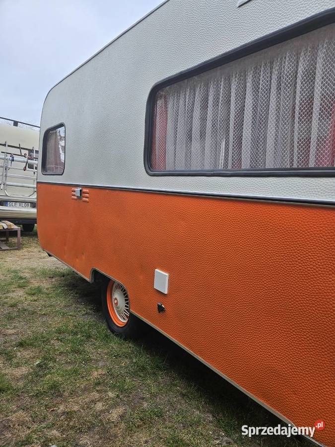 Przyczepa kempingowa retro toaleta Lębork