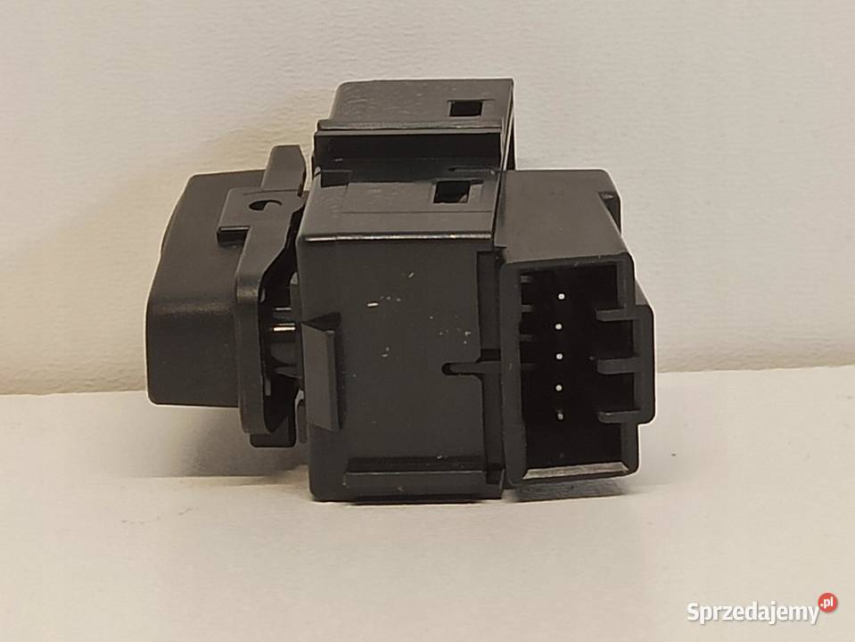 VOLVO V70 PRZEŁĄCZNIK BLOKADY DRZWI 31343100