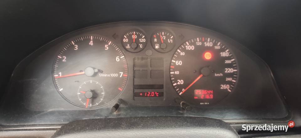 Audi A4 B5 16 LPG benzyna+LPG Markowa