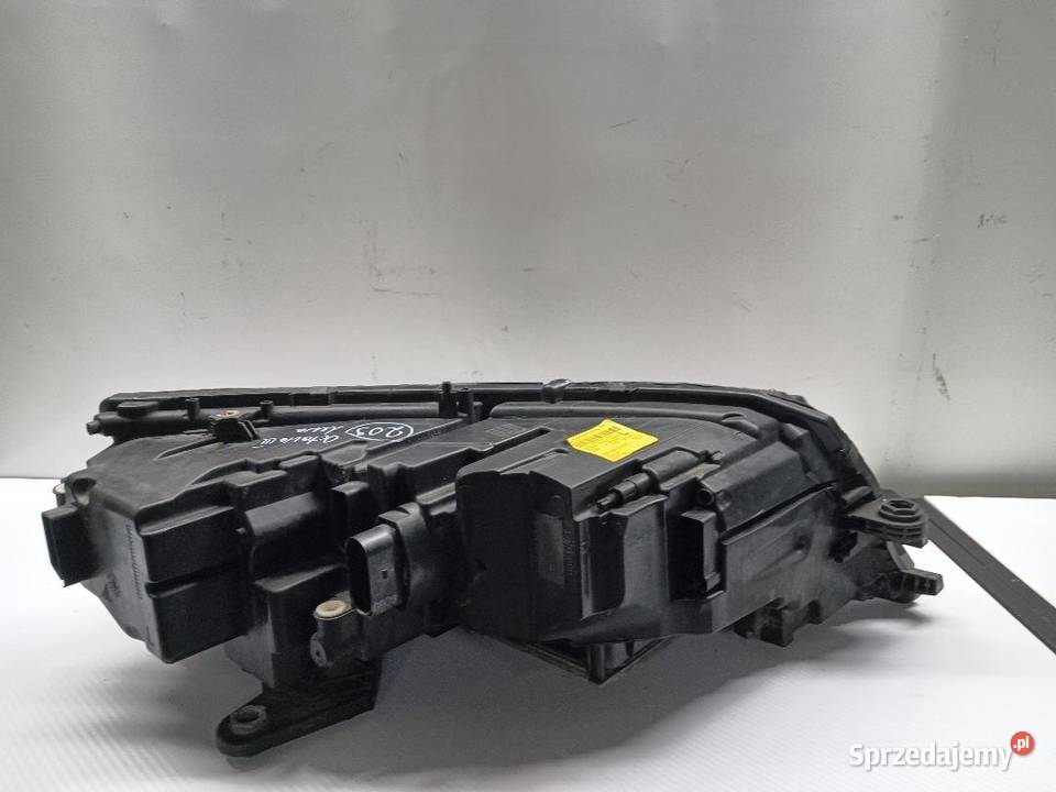 LAMPA PRZÓD PRZEDNIA LEWA SKODA OCTAVIA III Lampy przednie