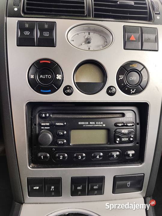 Ford Mondeo MK3 20 146 GHIA 2002r nieuszkodzony dolnośląskie Wrocław