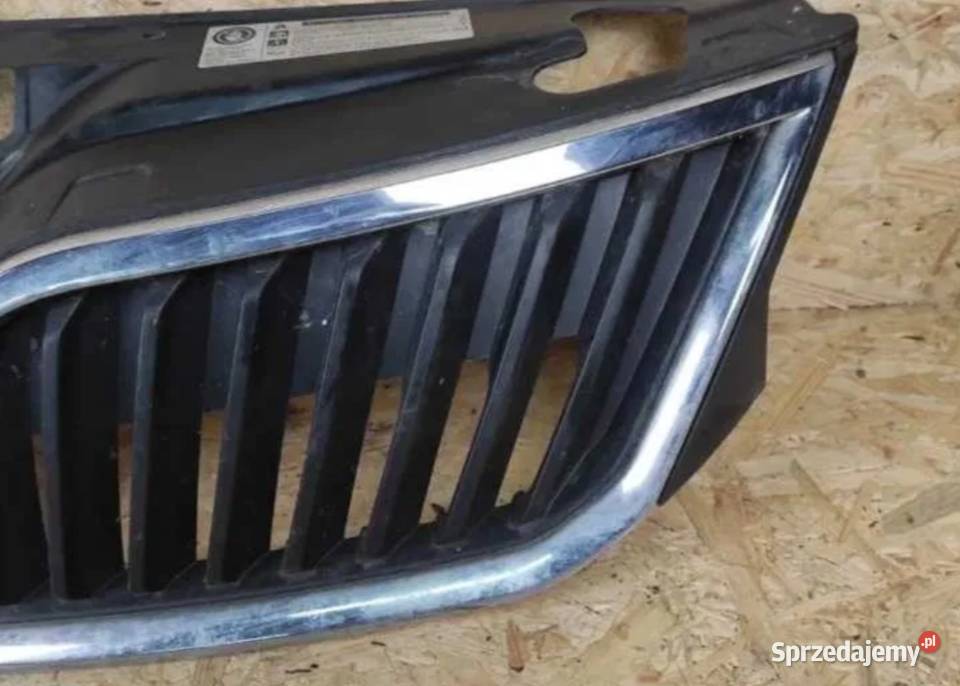 Grill atrapa chłodnicy Skoda Rapid osobowe Złotoryja